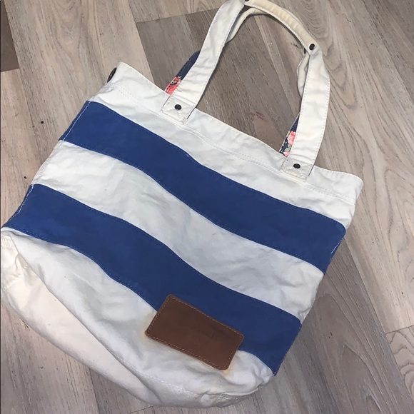 Handbags - reversible tote